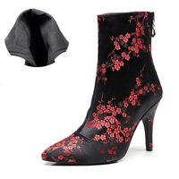 Wholesale 2021 New Women Silk Latin Shoes Black Soft Sole Bachata Salsa Boots Woman High Heel Ballroom Dance Sandals for Girls Os9h VSFL