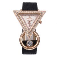 Wholesale Wristwatches Rhinestone Triangle Dial Shimmer Faux Leather Band Women Quartz Wrist Watches Inlaid Flash Belt Watch Party Gift