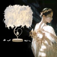 Wholesale Heart Shape White Feather Deco Table Crystal Bedside Table Lamp