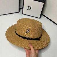 Wholesale Ht059 Ladies Sun Fedora Hats Small Bee Straw Hat Retro Gold Braided Female Sunshade Flat Cap Visors
