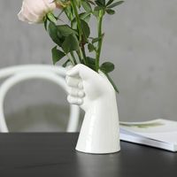 Wholesale Hand Modeling Fisting Vase White Ceramic Pot Flower Arrangement Home Living Room Modern Decorative Ornaments V2