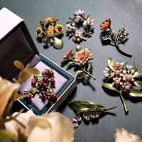 Wholesale HUANZHI Vintage Green Color Plant Pearls Pin Tree Lotus Leaf Cherry Flower bamboo Enamel Brooch for Women Coath Accessories