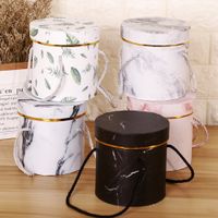 Wholesale Hat Boxes Round Floral Boxes Flower Packaging Paper Bag Gift Storage Box Florist Bouquet Flower Packaging Box With Lid Lanyard