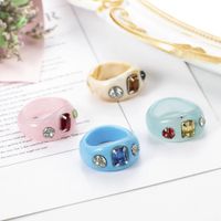 Wholesale Cute Colorful Crystal Rhinestone Transparent Resin Acrylic Round Band Rings for Women Friends Couple Trendy Geometric Jewelry
