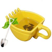 Wholesale Mugs D Yellow Excavator Bucket Model Cafe Plastic Coffee Mug With Spade Shovel Spoon Funny Digger Cake Container Tea Cup Supplies