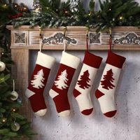 Wholesale Christmas Decorations Knit Stockings Home Hanging Decor Wear Resistant Xmas Tree Ornament Shops Romantic Holiday Party Pendant