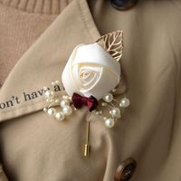 Wholesale TRACY A Pearls Beaded Ivory Satin Flowers Pin Bridal Corsages Pearl Beads For Wedding Groom Boutonnier De Mariage CR Decorative Wreath