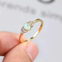 Wholesale Wedding Rings Fashion Round Crystal Stone Engagement Ring Luxury Female White Oval Opal Vintage Gold Color Thin for Women