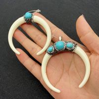 Wholesale Charms Resin Ox Bone Moon Shape Pendant Diamond And Turquoise For DIY Necklace Jewelry Making Woman Accessories mm
