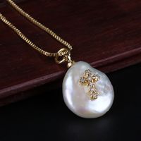 Wholesale YUTONG Tiny Cross Charm Natural Coin Freshwater Pearl Bead Chic Gold Link Chain Pendant Choker Necklace For Women Religious