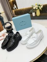 Wholesale Black White Dress Shoes Color Pgraded Triangle Loafers Women Leather Shoe Spring and Autumn Designer Oversize Profile Design