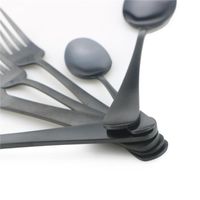 Wholesale Spoons Matte Black Wedding Dinnerware El Set Dinner Forks Steak Knife Table Silverware Tableware Western Cutlery Sets