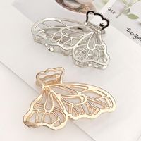 Wholesale Hair Accessories Butterfly Large Metal Claw Clips Lady Thick Barrette Non slip Hollow Jaw Clamp For Women