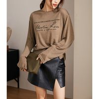 Wholesale Bean binding letter printed long sleeve T shirt women s early autumn Korean loose casual top round neck long sleeve blouse