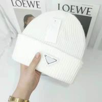 Wholesale 2022 Luxury Knitted Hat Designer Beanie Cap Mens Womens Fitted Hats Unisex Cashmere Letters Casual Skull Caps Outdoor Fashion High Quality Colors
