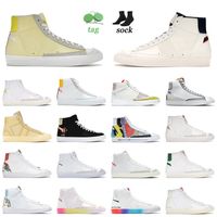 Wholesale Top Fashion Blazer Mid Casual Sports Shoes City Pride Chicago Bicycle Yellow Mens Women Vintage White Black Designer Sneakers Eur