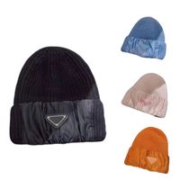 Wholesale Designer Hat Color Beanies Triangle Knitted Hats Cable Knit Cap Faux Fur Pom Beanie Slouchy Outdoor Lovers Winter Colors