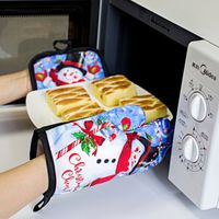Wholesale 2PCS Christmas Kitchen Utensils Oven Microwave Baking Insulation Gloves Polyester Creative Glove Set Cooking Tools Aaids Heat and Injury Prevention