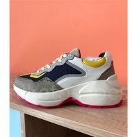 Wholesale Italy Designer Rhyton Sneaker Men Women Trainers Casual Shoes Reflective Fabric And Yellow Leather Trims Luxury Sneakers