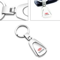 Wholesale Keychains Metal Car Logo Keychain Auto Badge Key Chain Ring For Toyotas Corolla Yaris Rav4 Avensis Auris Camry C hr Prius
