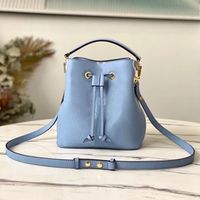 Wholesale High quality Women Bucket bag shoulder bags tote classic flower Patterned pastel gradient fashion Metal and leather braided handle Crossbody Handbags Purses