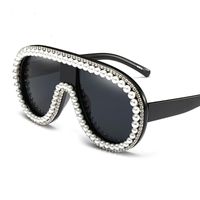 Wholesale sunglasses Ladies Luxury Zirkoon Pearl Women s Hand Made Brand Designer Fashion Eyewear Gafas Sun UV400 Protection