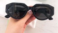 Wholesale 1031S Black Grey Sunglasses Women Fashion Glasses Sonnenbrille UV400 Protection Eyewear With Box