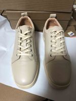 Wholesale High Quality Paris luxury casual shoe sneaker Beige leather sneakers junior boy s no spiked red bottom men shoes low tops flats black white lace up with dust bag gift