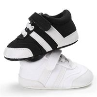 Wholesale First Walkers Baby Boy Shoes Canvas Classical Black White Casual Sneaker Toddler Outdoor Infant Crib Unisex