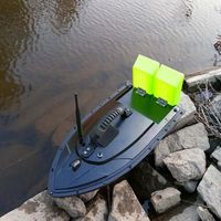 Wholesale Flytec Smart Digital Fishing Tool RC Boat Bait Wireless Automatic Frequency Modulation Radio Remote Control Device Toys Efishing Portable Ga