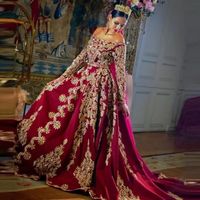 Wholesale Burgundy Long Sleeve Arabic Wedding Dresses Muslim Dubai Off Shoulder Luxury Gold Lace Applique Kaftan Wedding bridal Gown