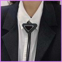 Wholesale Mens New Women Designer Ties Top Fashion Leather Neck Tie Bow For Men Ladies With Pattern Letters Neckwear Fur Solid Neckties D2112311F