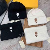 Wholesale F Brand Beanie Scarf Hat Set Women Men Thicken Warm Winter Designer Ski Hats And Scarves Wool Knitted Cap Unisex High Quality Luxury Caps Outdoor Two piece Suit Gift