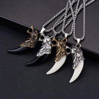 Wholesale Wolf Tooth Men Necklace Fashion Resin Alloy Head Pendant Necklaces With Leather Rope Jewelry C3