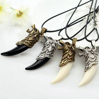 Wholesale Wolf Tooth Men Necklace Fashion Resin Alloy Head Pendant Necklaces With Leather Rope Jewelry