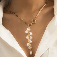 Wholesale Rice Grain Pearl Tassel Pendant Necklaces Baroque Retro Court Style Metal Geometric Flat Snake Bone Chain Fashion Simple Temperament Clavicle Neck Jewelry Gifts