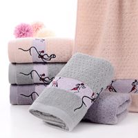 Wholesale Embroidered Blush Pink Green Purple Cotton Water Absorption Soft Fade Resistant Face Towel