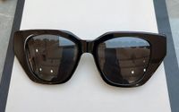 Wholesale Stones Cat Eye Sunglasses Black Grey Sun Glasses Luxu Fashion Sunglasses for Women UV400 Eyewear with Box