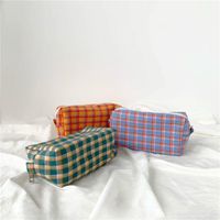 Wholesale Cosmetic Bags Cases Japan Style Plaid Cotton Fabric Women Travel Toiletry Bag Beauty Organizer Female Portable Make Up Storage
