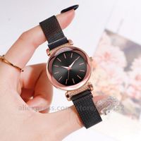 Wholesale Wristwatches Colorful Magnetic Belt Lady Crystal Dial Watch No Logo Quartz Wrist Selling Lazy Starry Sky