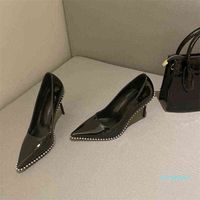 Wholesale Women High Heels Pumps High Heels for Black Patent Leather Studded Spikes Pointy Toe Stiletto Stripper Bridal Wedding Shoes Prom Evening