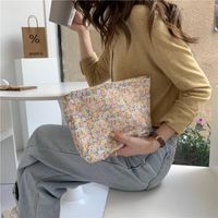 Wholesale Cosmetic Bags Cases Floral Bag Cotton Fabric Women Make Up Storage Pouch Japan Style Zipper Vintage Phone Clutch Beauty Case