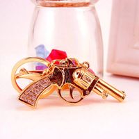 Wholesale Novelty Weapon Gun Keychain Pendant Carkey Chain Keys Holders Key Ring For Men S Gifts CM