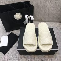 Wholesale 2021 Classic Women Slippers Multicolor Sandals Ladies Wedding Sexy Leather Slipper Party Casual Flat Shoes Q