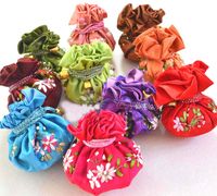 Wholesale Lots5pcs Charming Chinese Hademade Embroidered Silk Jewelry Rolls Pouch Gift Bag