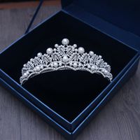 Wholesale Luxury Silver Crystals Wedding Crowns Pearls Shinning Bridal Tiaras Rhinestone Head Pieces Headband Cheap Hair Accessories Pageant Crown