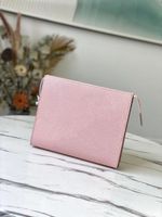 Wholesale By The Pool Cosmetic Bags Empreinte Cowhide Leather large capacity Toiletry Pouch practical travel bag or suitcases Good Makeup
