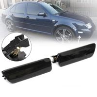 Wholesale wtyd for Front Bumper Clearance Lights Housing without Bulb Replacement JM945071 JM945072 for VW Golf Jetta