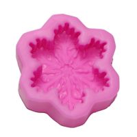 Wholesale 3D Snowflake Cake Mold Food Grade Silicone Handmade Craft Art Maker Cupcake Topper Biscuit Baking Tools Chocolate Candle Party