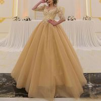 Wholesale Sexy Ball Gown Evening Dresses V Neck Lace Appliques Flowers Half Sleeves Sweet Puffy Party Pageant Gowns Formal Prom Dress